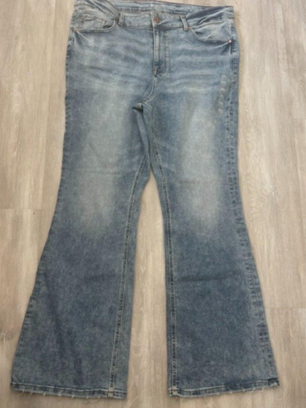 Maurcies Edgey High Rise Flare 22W